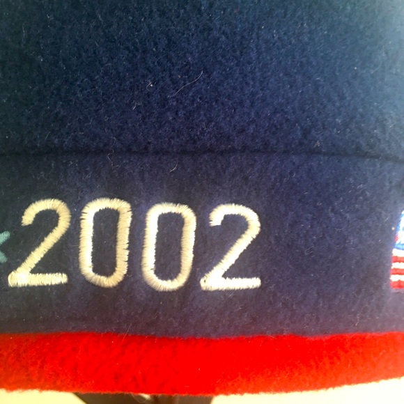 ROOTS Olympic Official 2002 Winter USA Beret - Picture 4 of 10